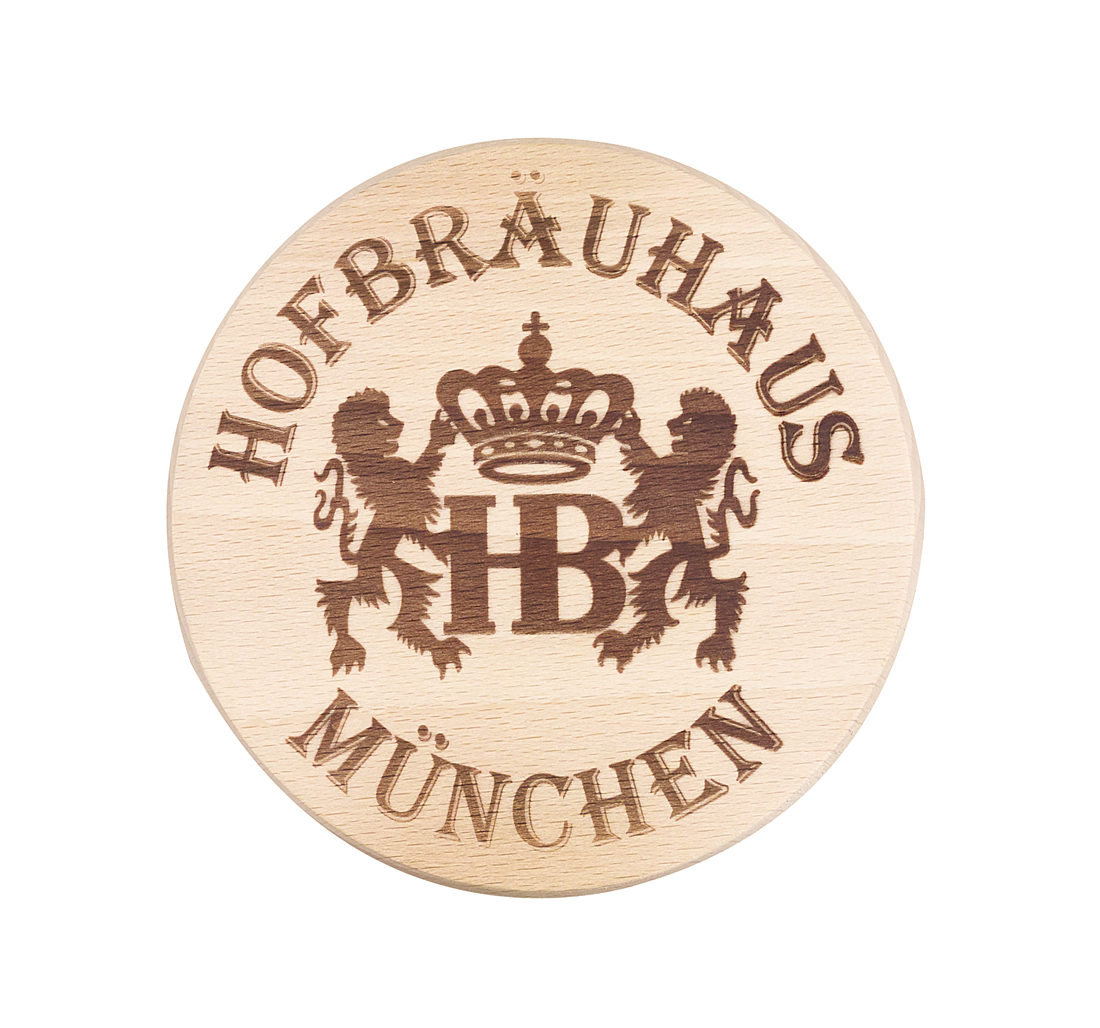 Runder Bierglasdeckel aus Holz mit Hofbräuhaus München Gravur: Krone über den Buchstaben HB, flankiert von zwei Löwen
